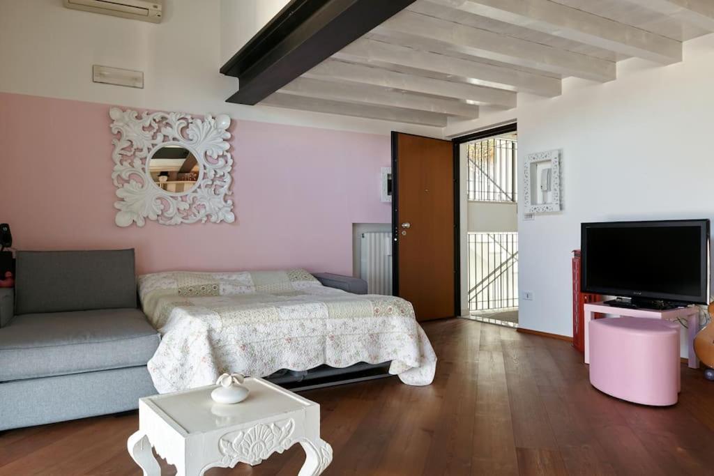 Your Little Loft Villafranca di Verona Esterno foto